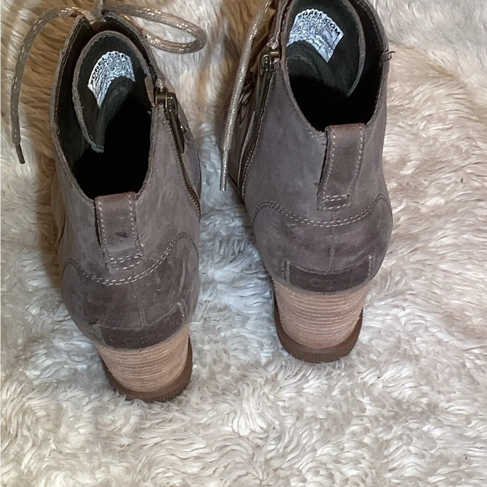 Sorel Joan Uptown Lace Boots size 7.5
